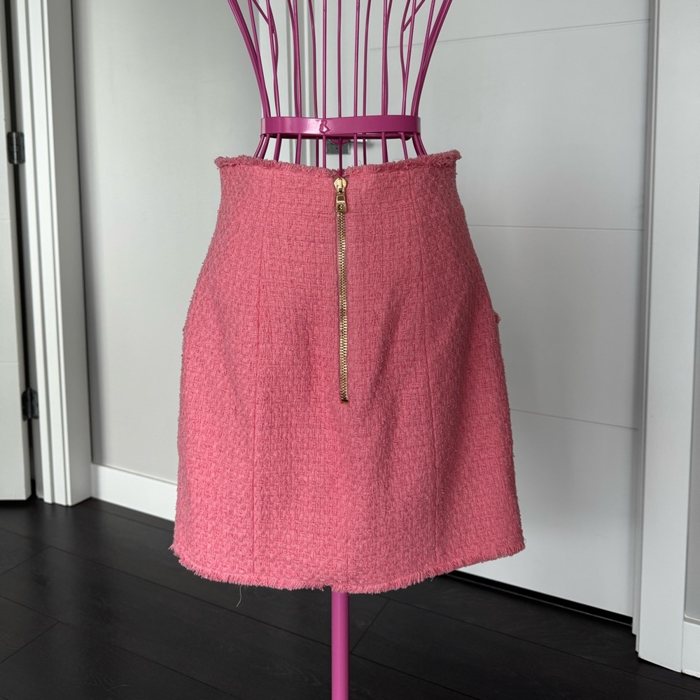 Balmain Pink A-Line Skirt with Gold Buttons - Picture 3 of 8